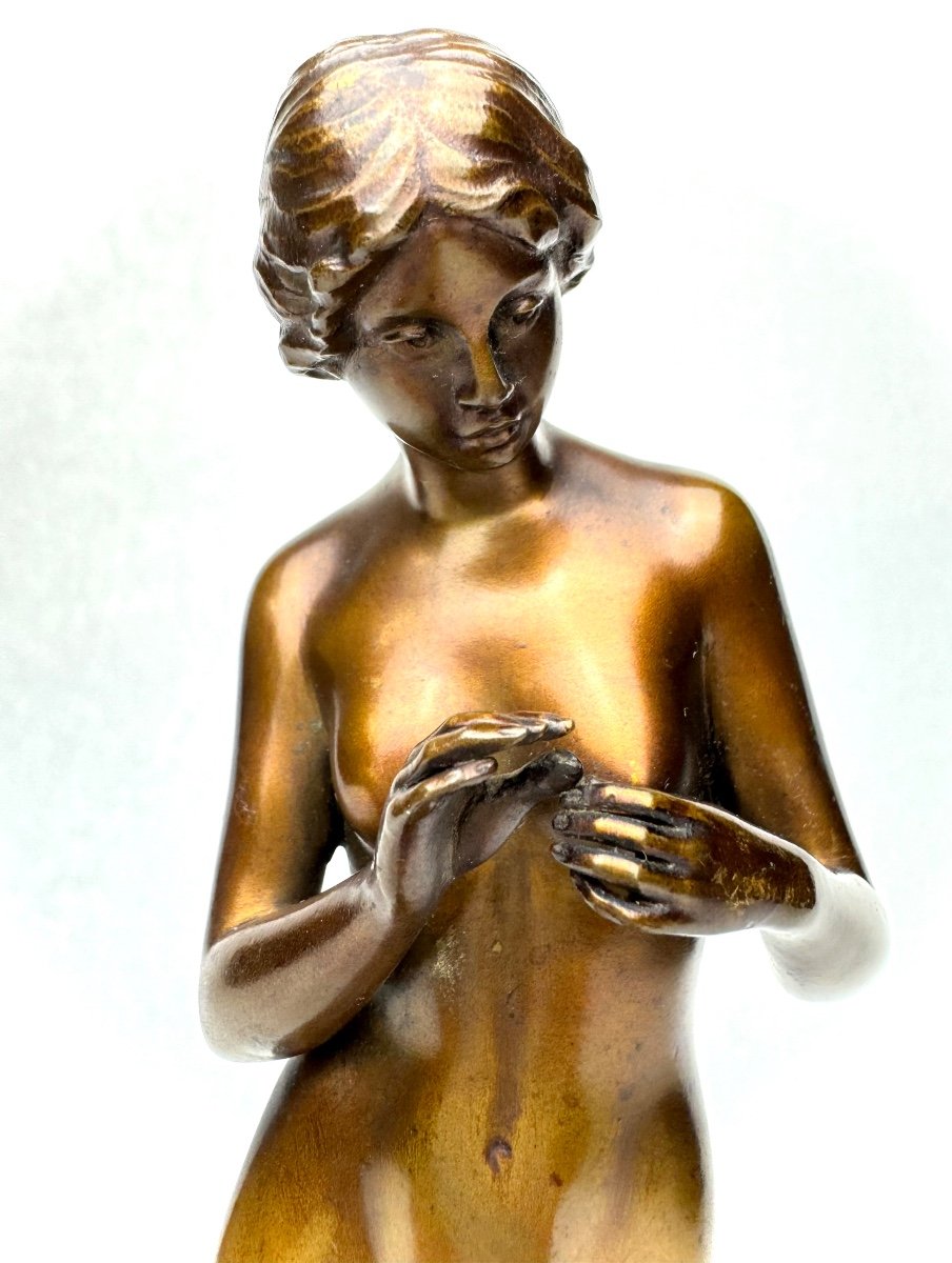 L. Eisenberger - Sculpture En Bronze Femme Nue -photo-1
