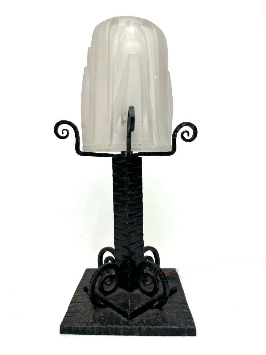 Art Deco Lamp 