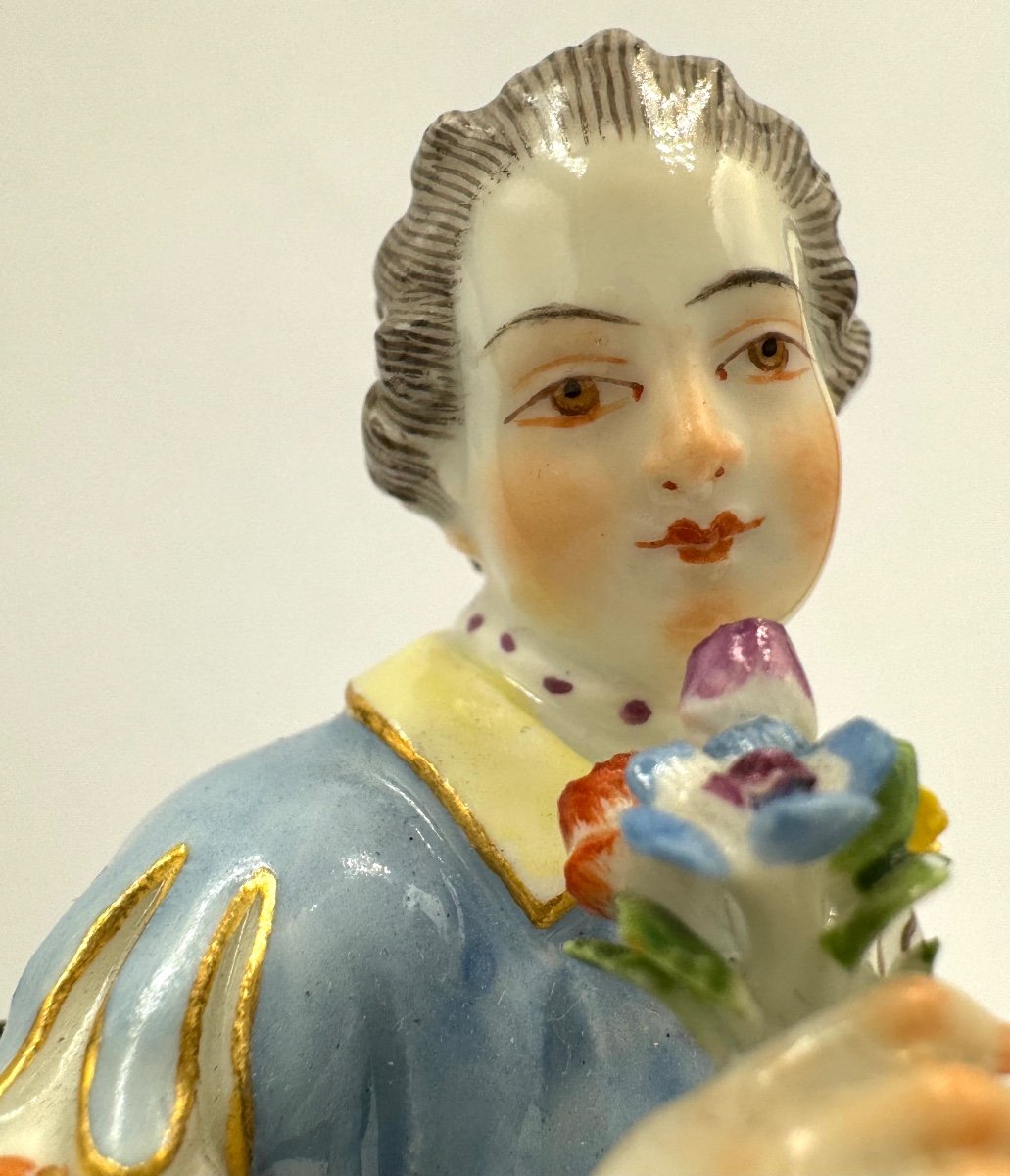 Meissen Porcelain Figurine - Child Gardener With Hat In Hand-photo-2