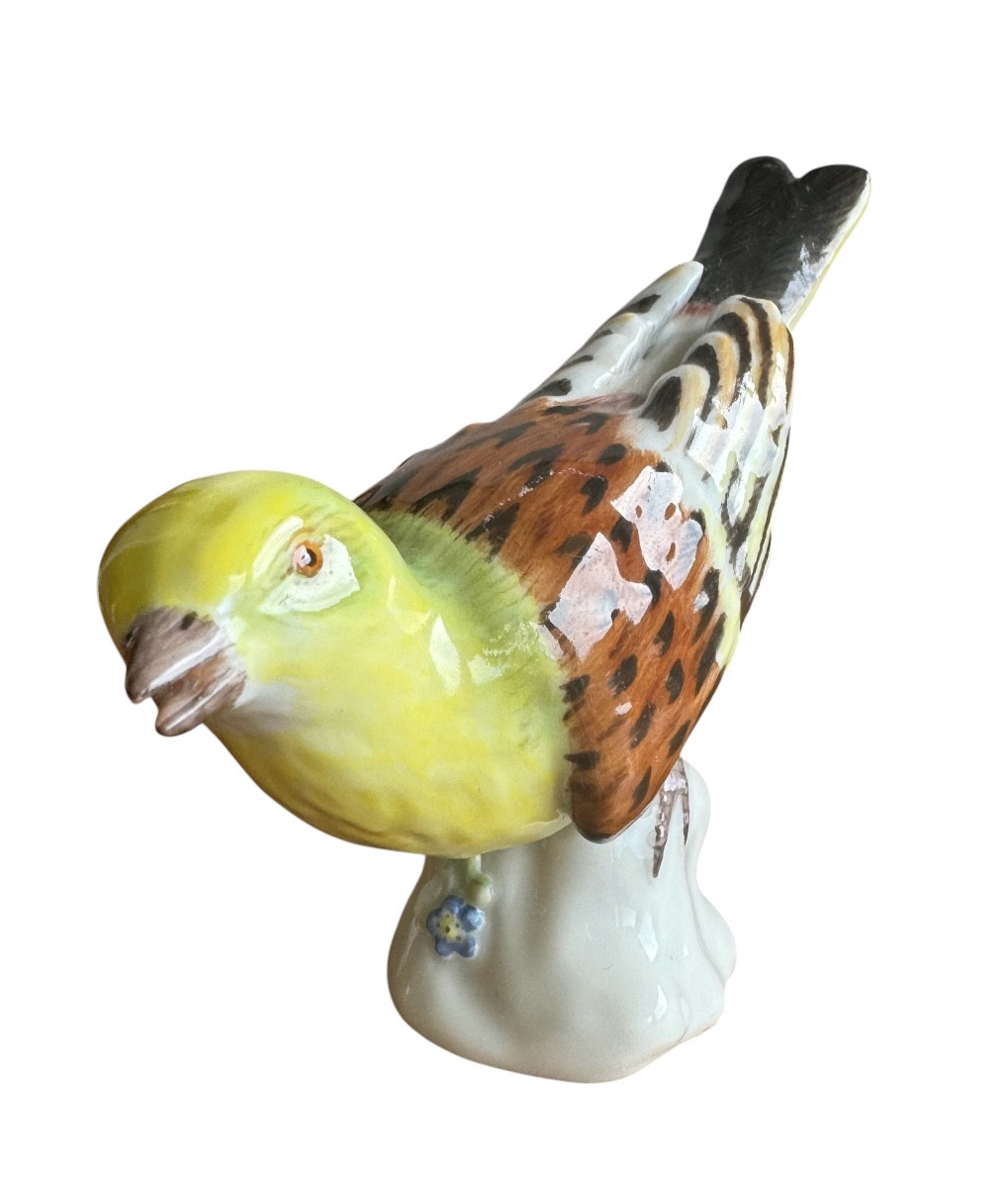 Meissen - Miniature Porcelain Figure Of A Yellowhammer-photo-2