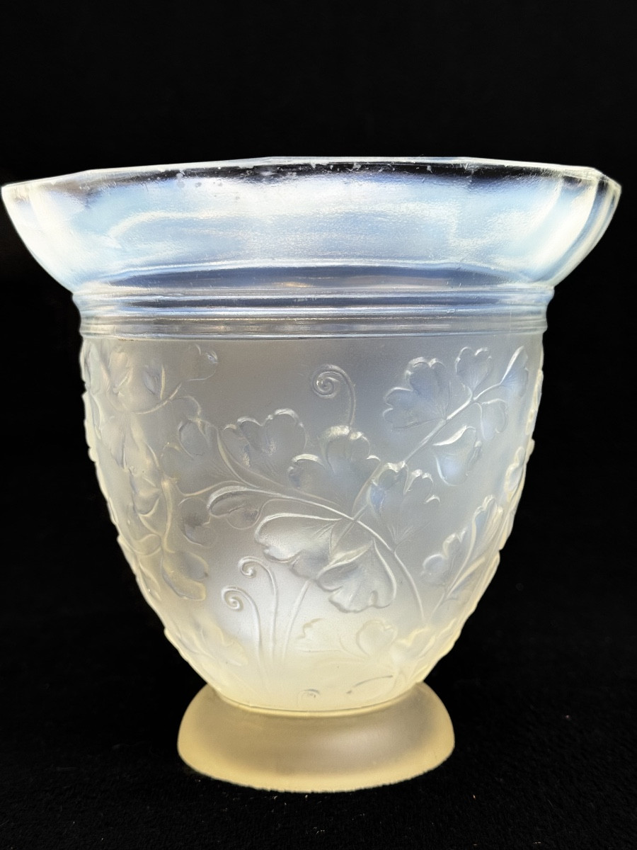 Etling - Opalescent Glass Vase With Maidenhair Fern Decor-photo-4