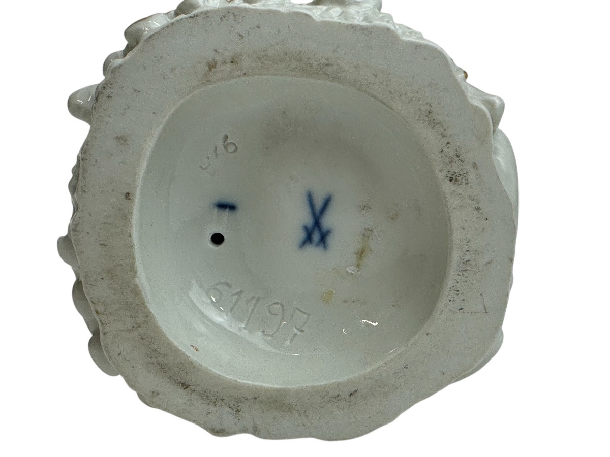 Meissen - Shepherd And Sheep Porcelain Group -photo-5