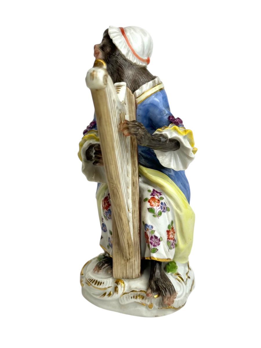 Meissen Porcelain Figure - Monkey As Harpist The Monkey Orchestra-photo-1