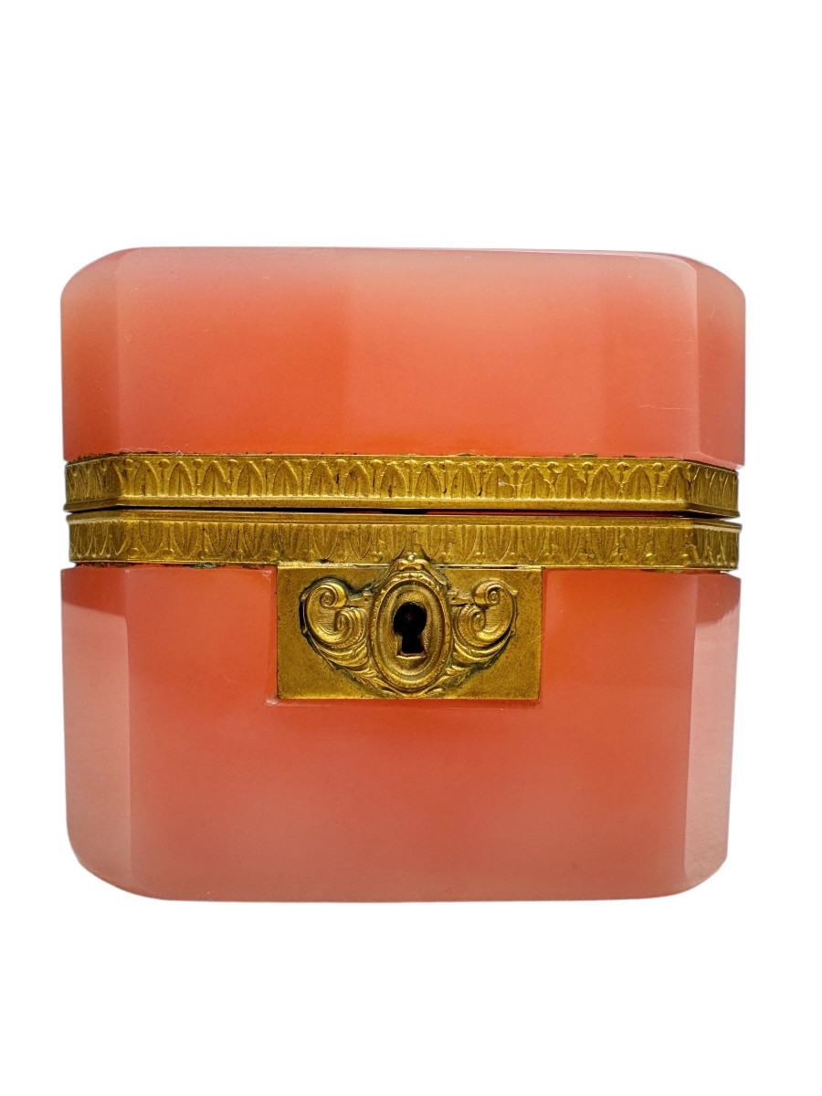 Pink Opaline Box 