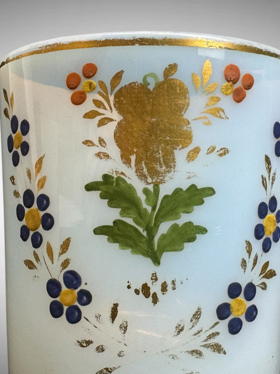 Jean-Baptiste Desvignes, Gobelet En Opaline A Décor des Fleurs -photo-4