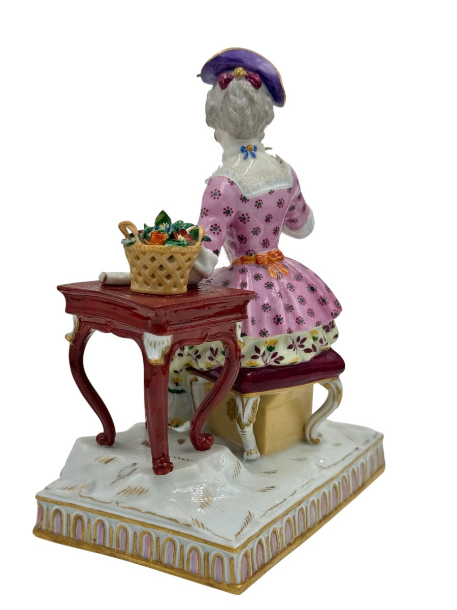 Meissen - Figurine en porcelaine, allégorie des 5 sens, L'Odeur-photo-1
