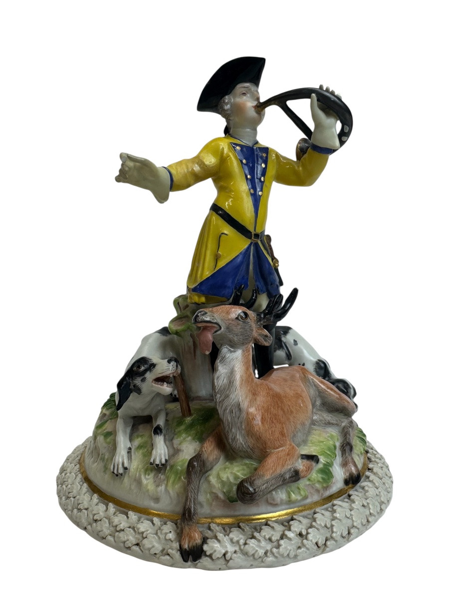 Meissen Porcelain Group - Hunter With Deer And Dogs -photo-2