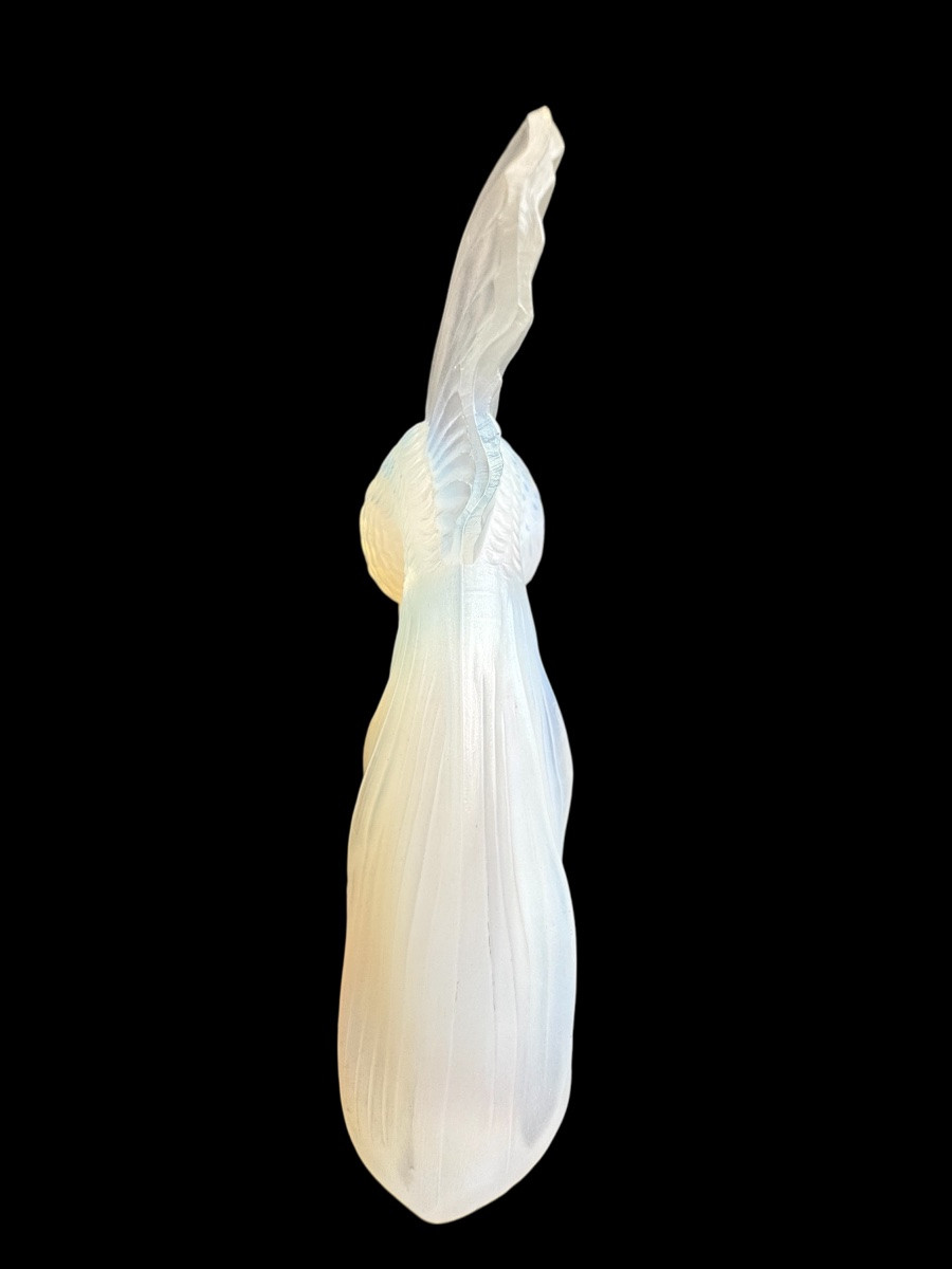 Etling - Opalescent Glass Veiltail Figure-photo-4