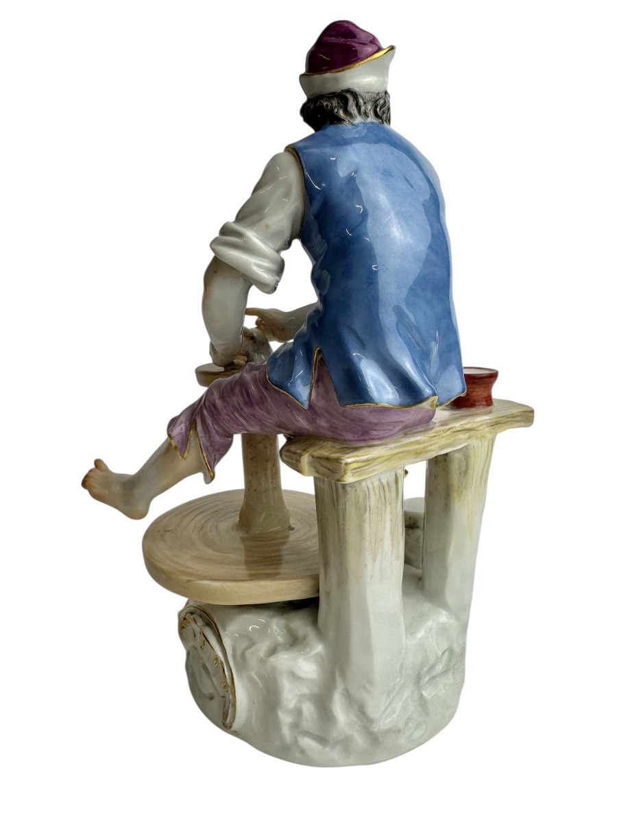 Meissen. Porcelain Figure Potter From The Series Of Artisans-photo-4