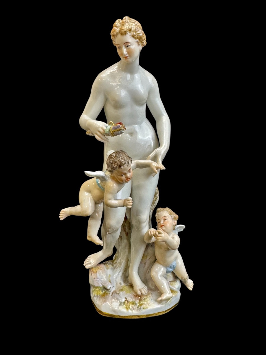 Meissen - Porcelain Group Venus With Cupids-photo-2