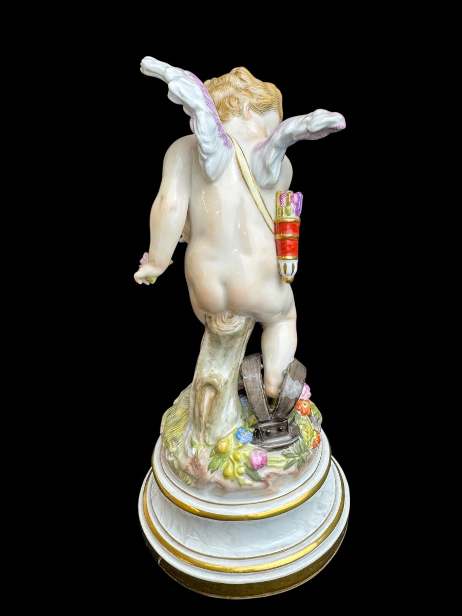 Meissen - Cupidon au piège. Figure en porcelaine de la série des travail de cupidon-photo-4
