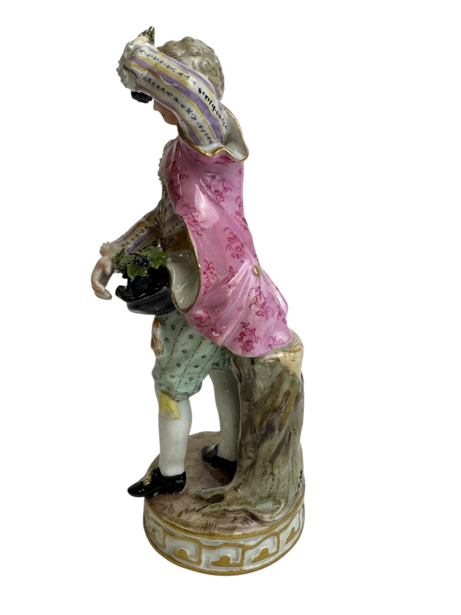 Meissen - Figure en porcelaine du fils de vigneron-photo-3