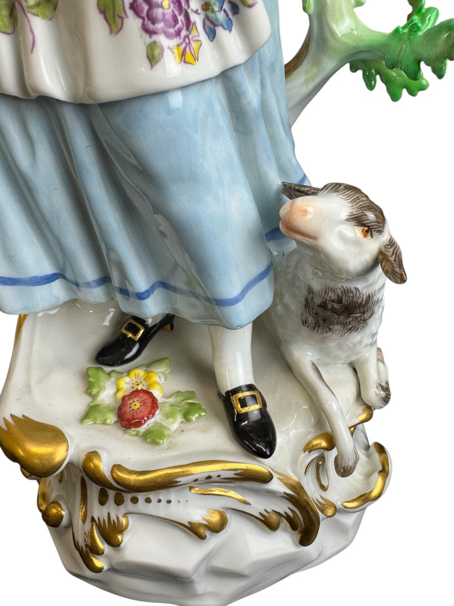 Meissen - Figure en porcelaine bergère avec cage à oiseaux-photo-4