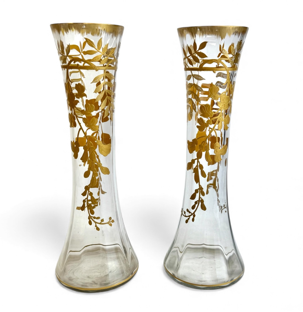 Baccarat - pair de vases à décor des glycines 