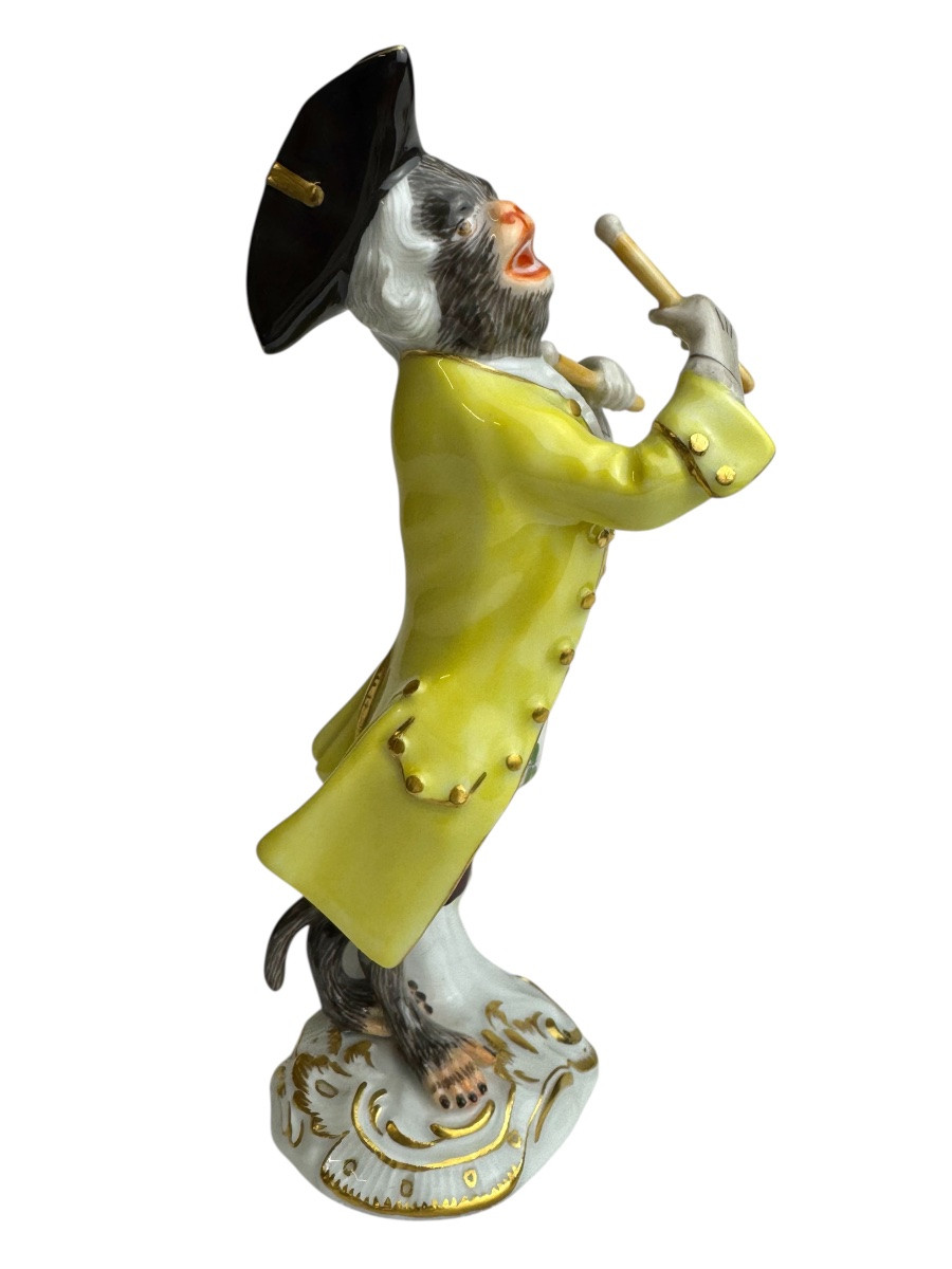 Meissen - Porcelain Figurine Of A Monkey With Chopsticks From The Monkey Orchestra Series-photo-2
