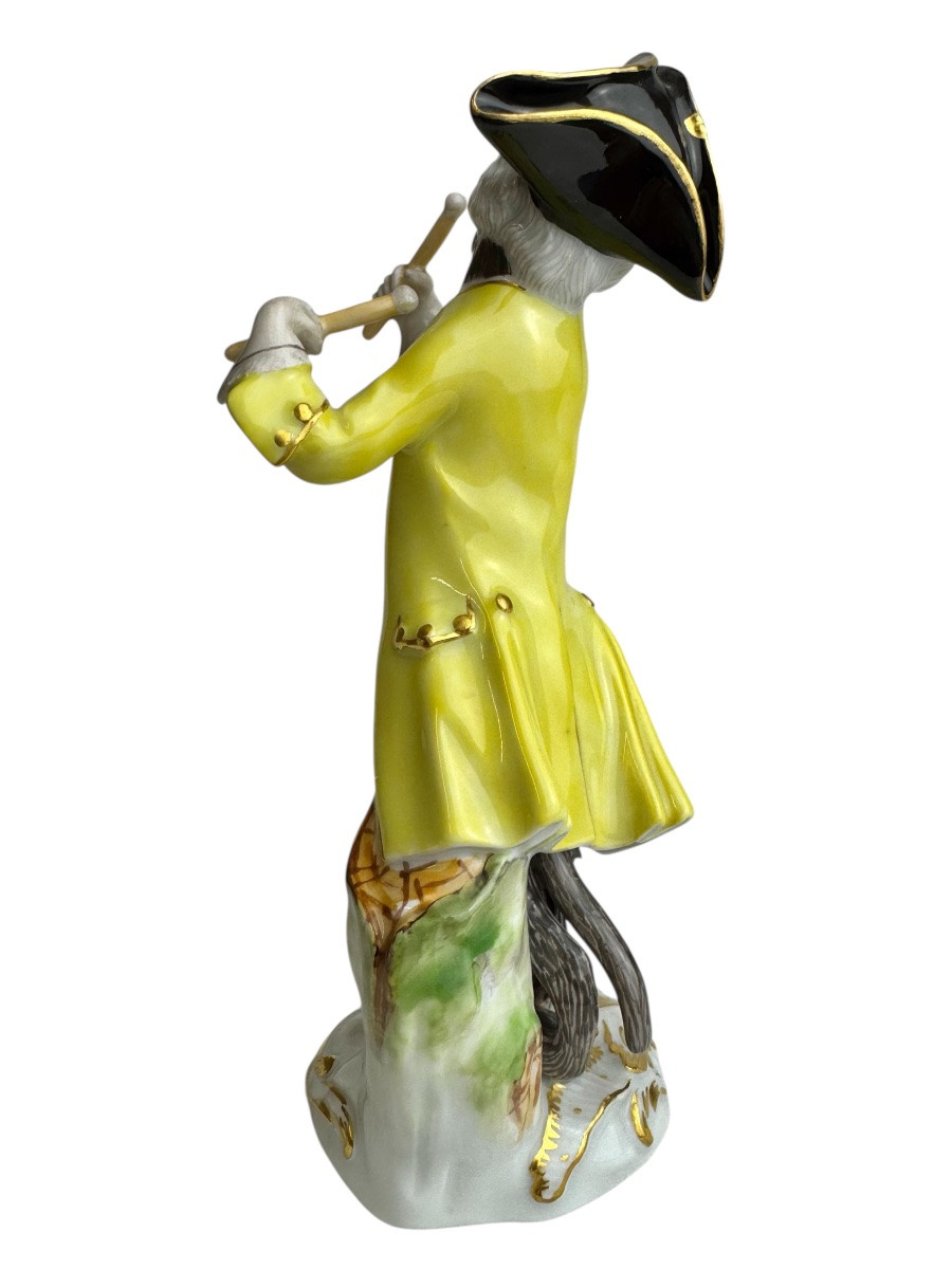 Meissen - Porcelain Figurine Of A Monkey With Chopsticks From The Monkey Orchestra Series-photo-4