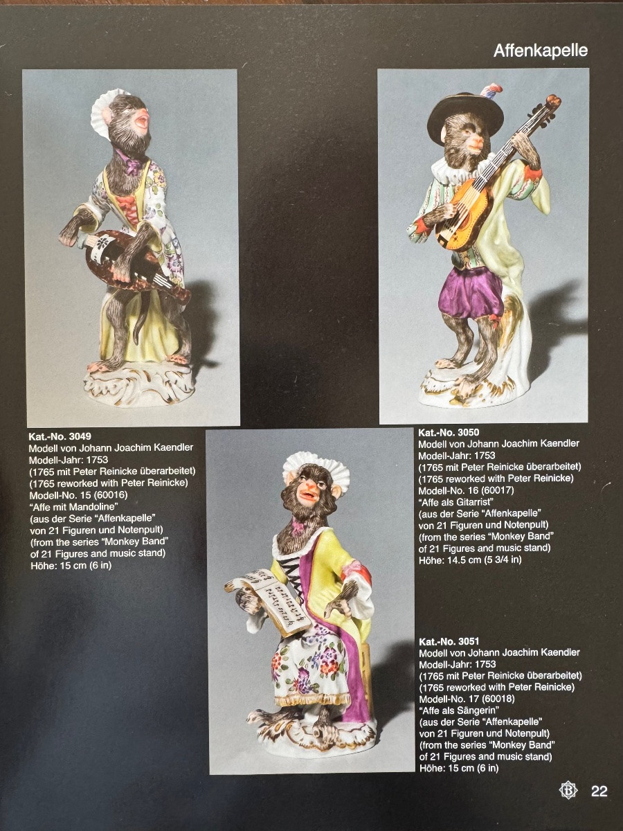 Meissen - Figure en porcelaine d’une singe avec la mandoline de la série l’orchestre de singes-photo-7