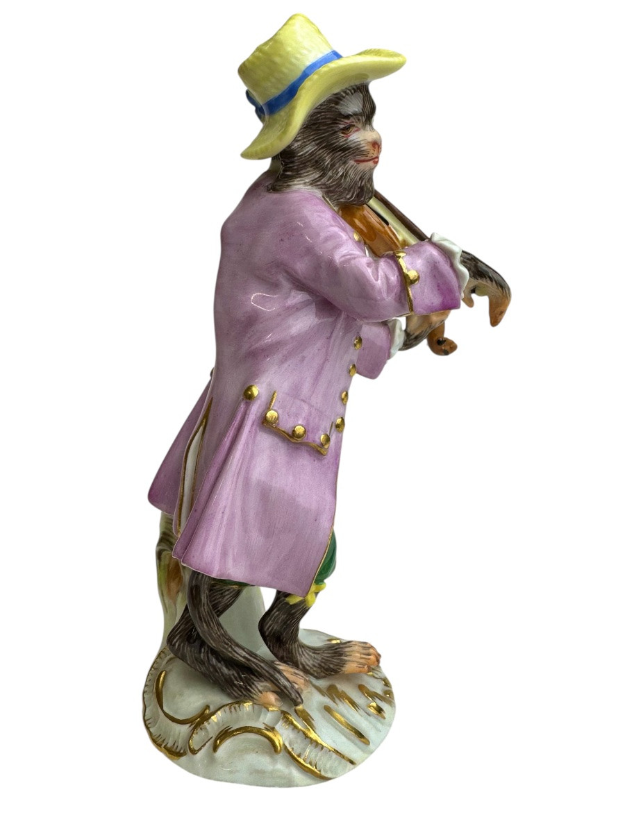 Meissen - Porcelain Figure Of A Violin-playing Monkey From The Monkey Orchestra Series-photo-2