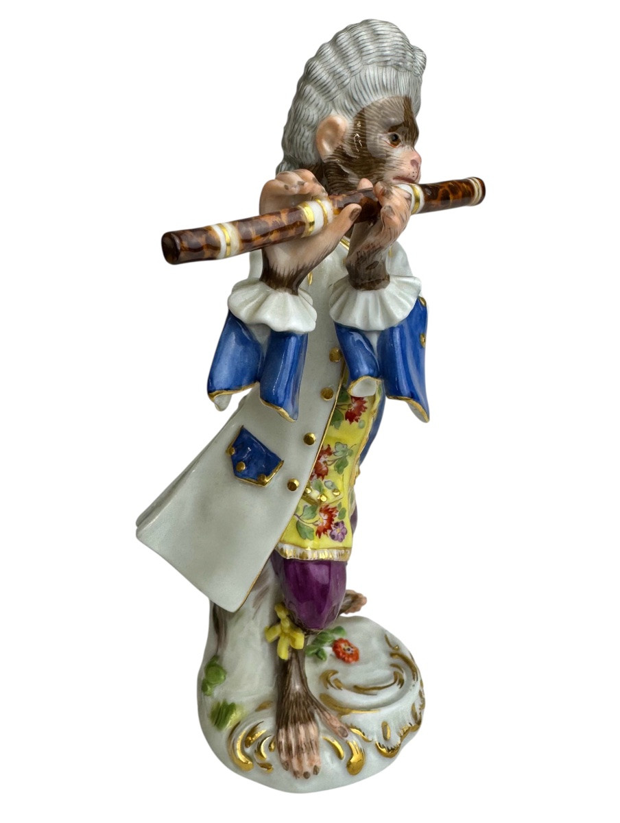 Meissen - Figure en porcelaine d’un singe flûtiste de la série l’orchestre de singes-photo-4