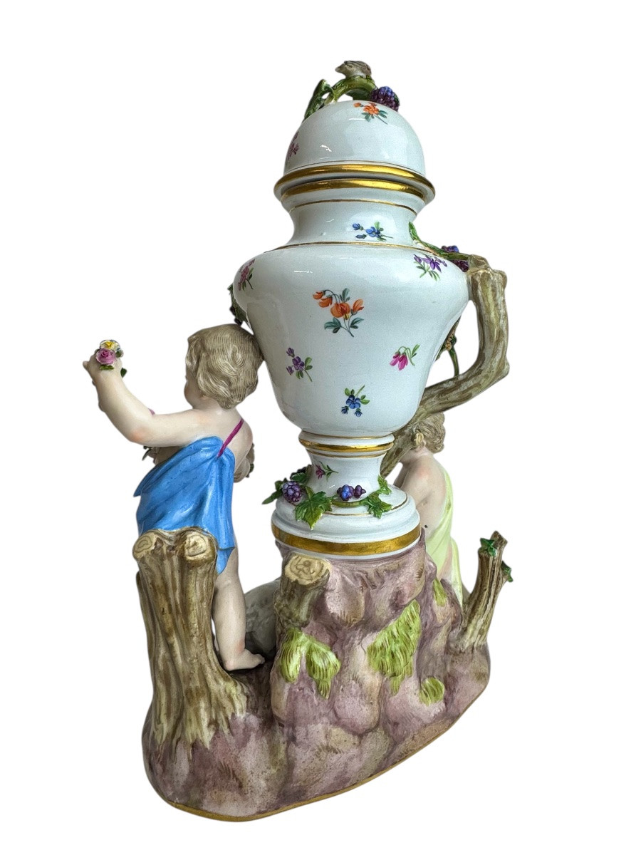 Meissen - Pot-pourri avec des Cupidons-photo-1