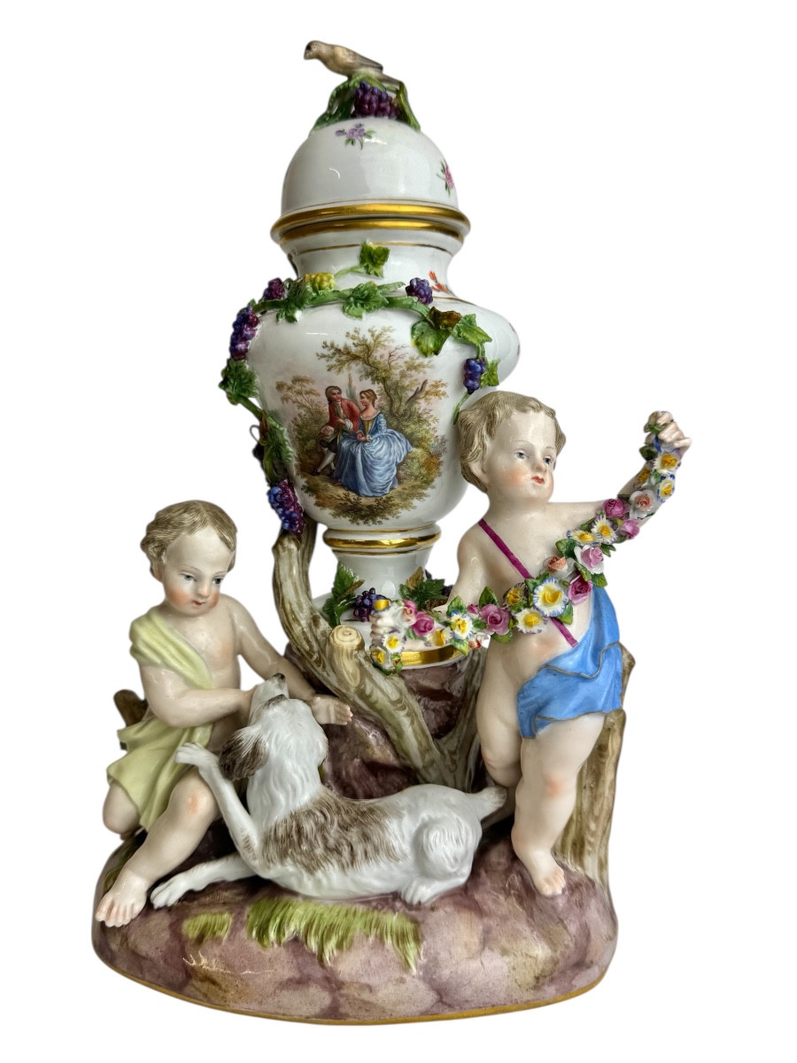 Meissen - Pot-pourri avec des Cupidons