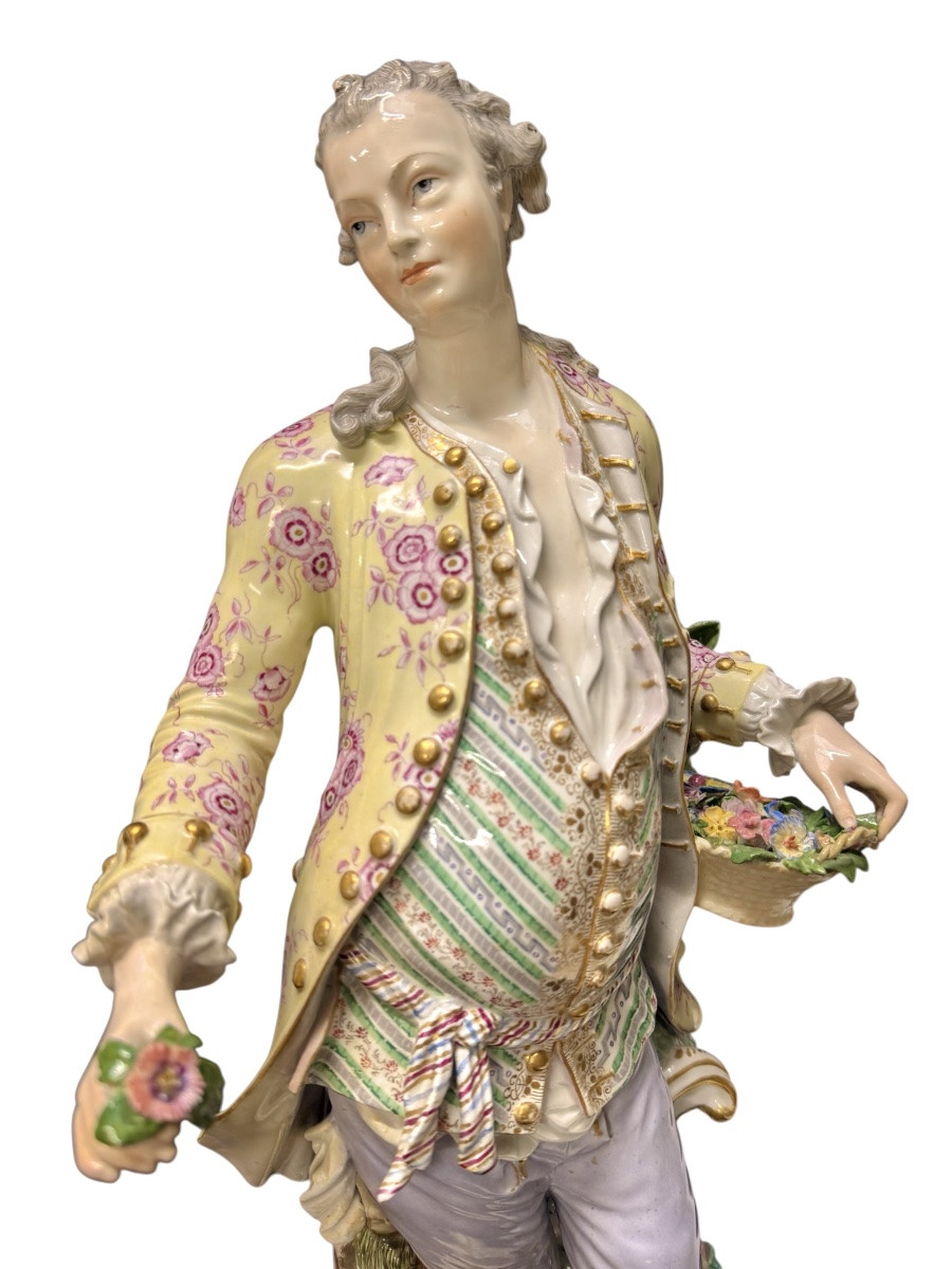 Large Meissen Porcelain Figurines Depicting A Couple Of Gardeners -photo-1