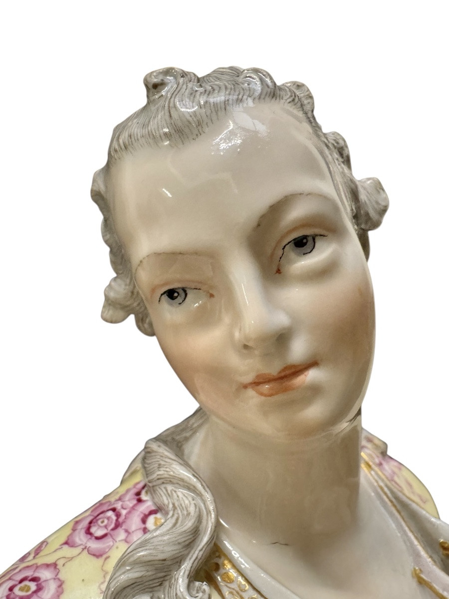 Large Meissen Porcelain Figurines Depicting A Couple Of Gardeners -photo-3