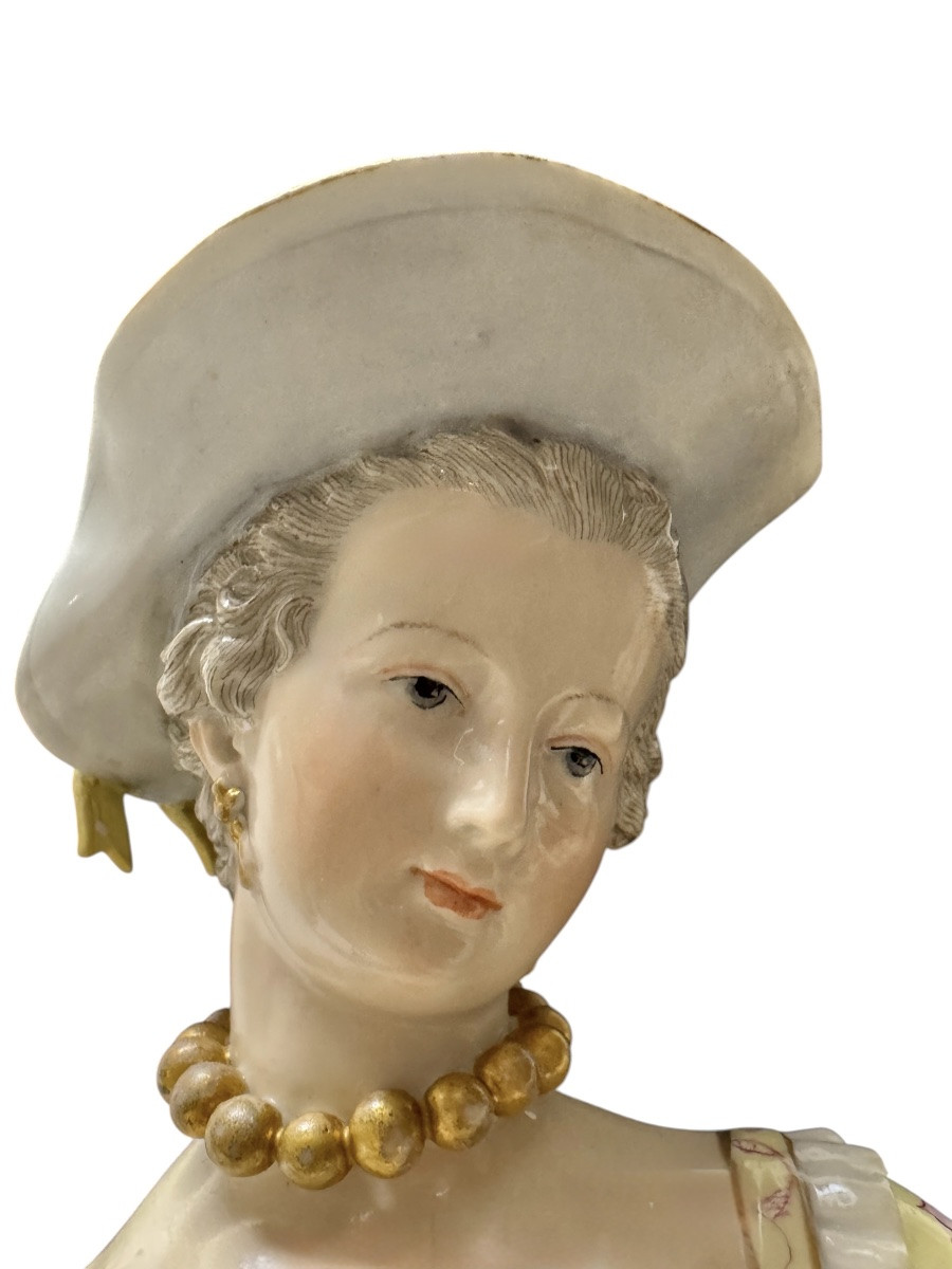 Large Meissen Porcelain Figurines Depicting A Couple Of Gardeners -photo-4