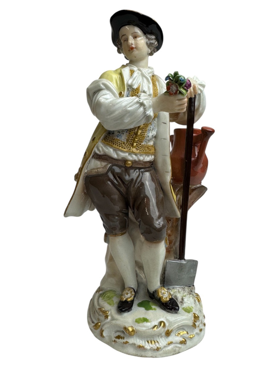 Meissen - Figure en porcelaine d’un jardinier -photo-3