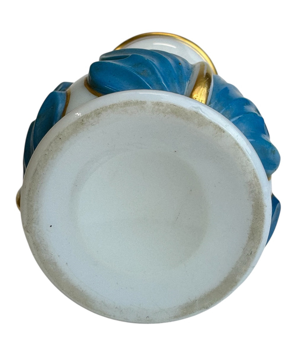 Baccarat - Opaline Vase Decorated With Acanthus Flowers And Leaves-photo-5