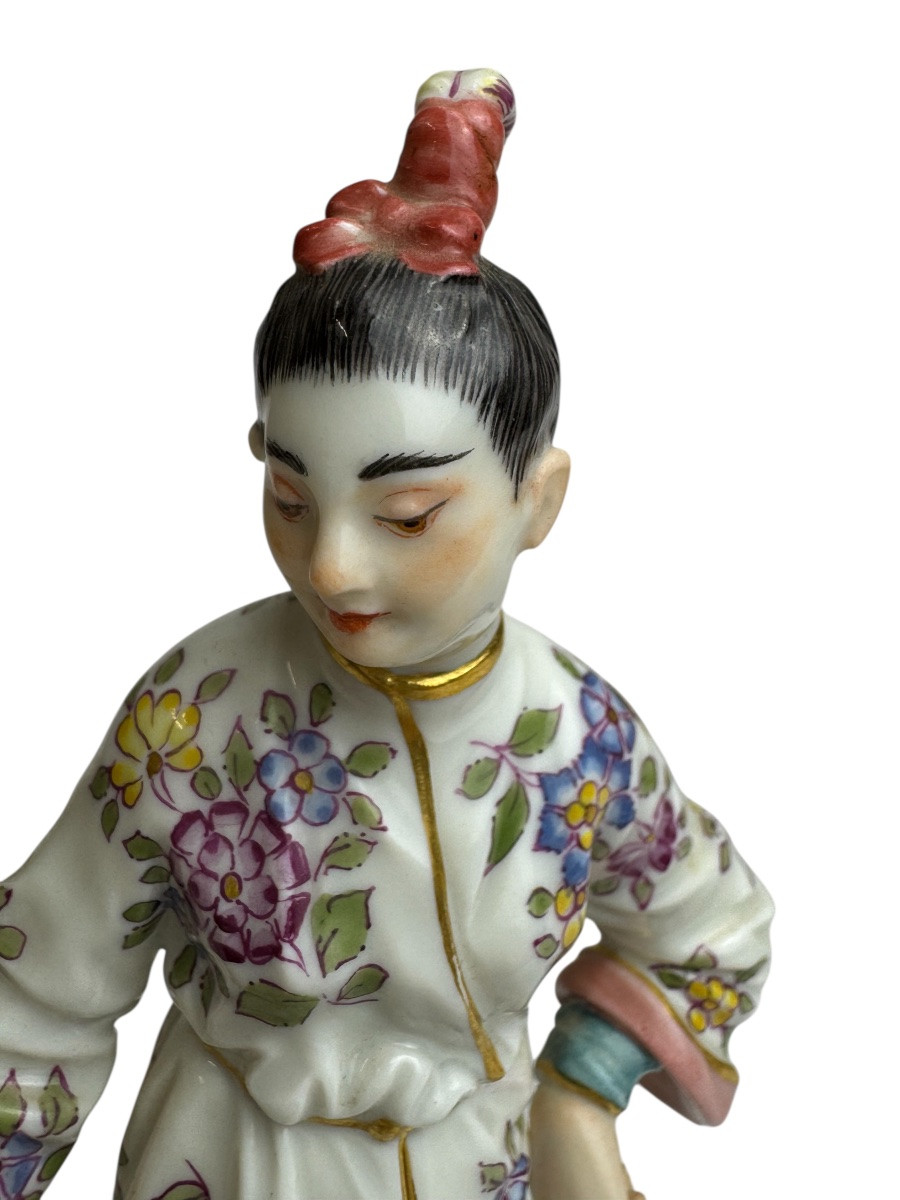 Meissen Porcelain Figurine Of A Japanese Man With A Fish-photo-3