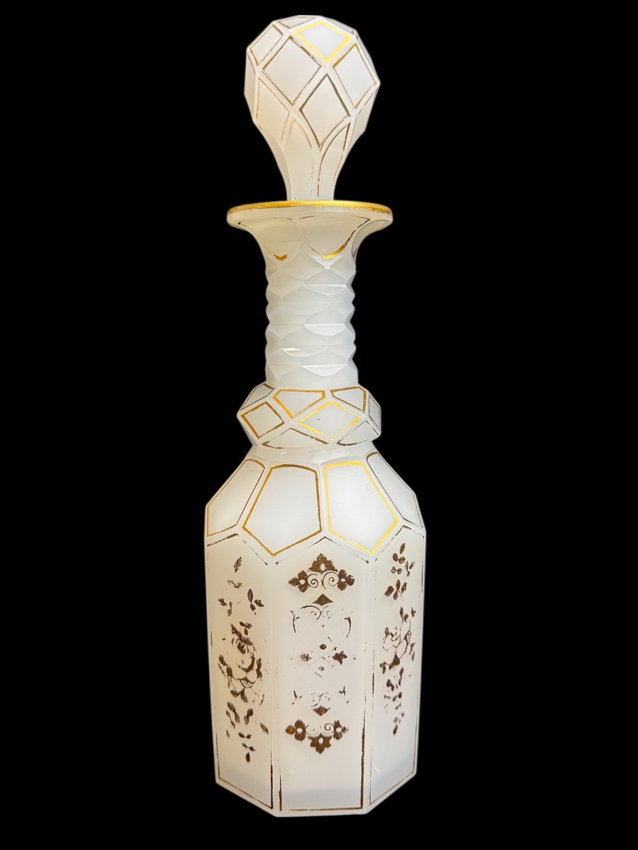 White Opaline Glass Carafe With A Faceted, Octagonal Cylindrical Shape-photo-2