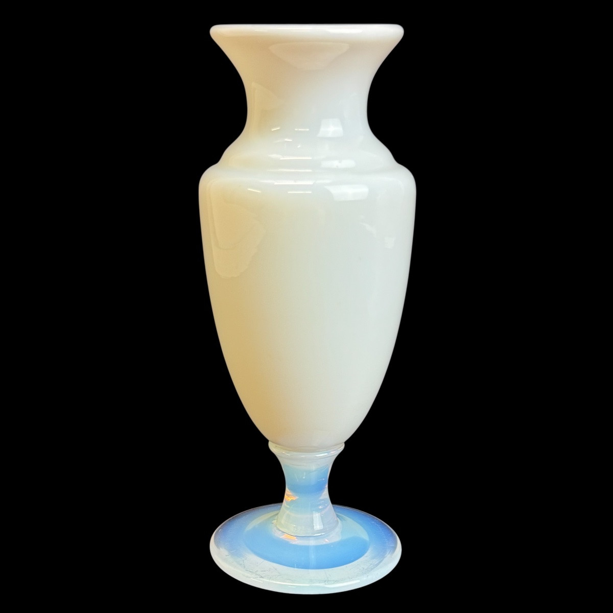 Sèvres - Pair de vases en opaline -photo-3