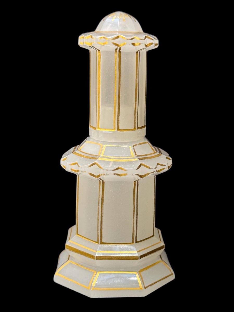 Art Deco Opaline Perfume Bottle. -photo-2
