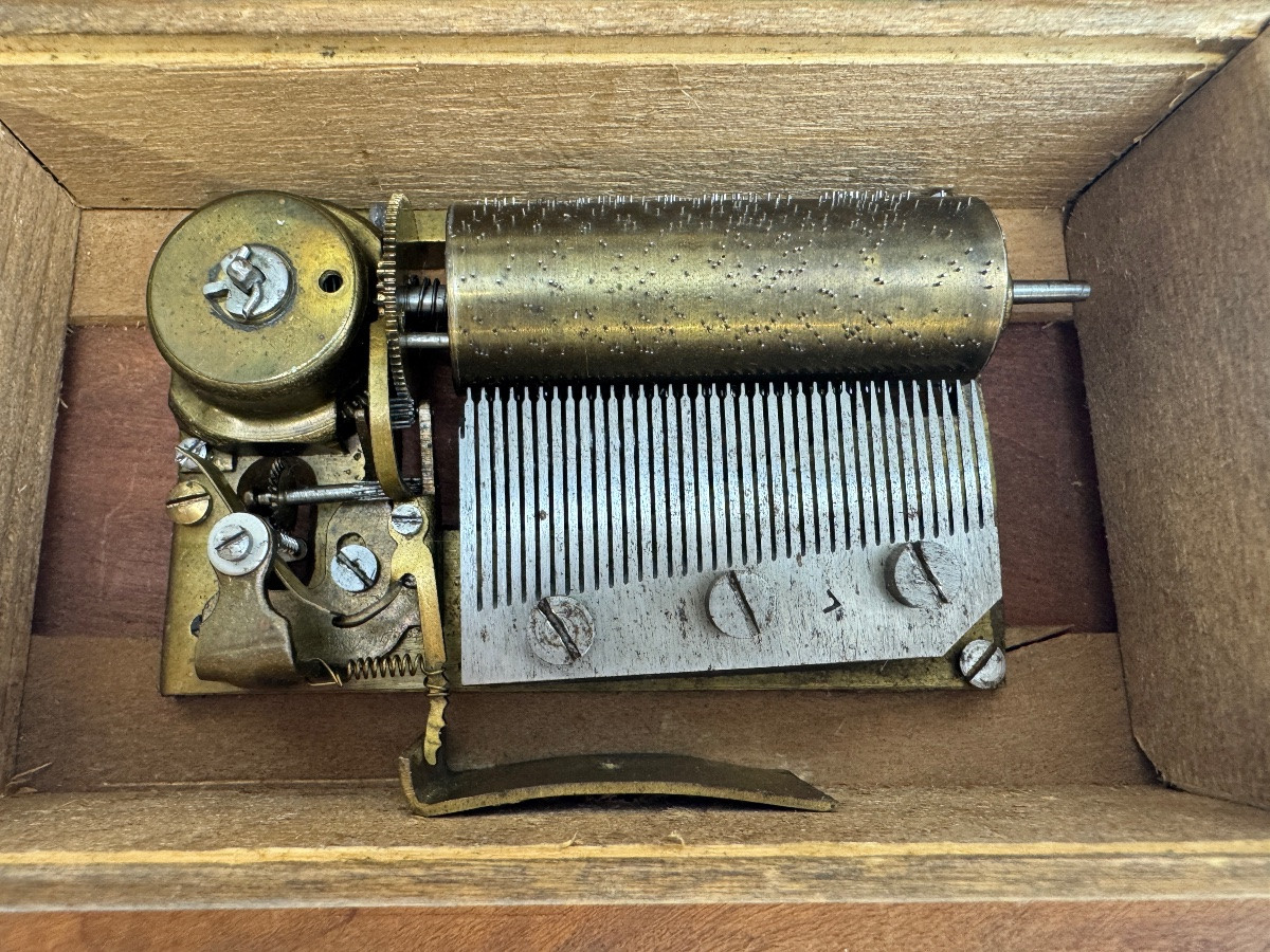 Boîte à musique XIXème, ateliê JTL - 3 airs -photo-3