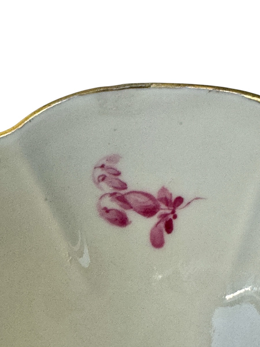 Meissen - Cup And Saucer Decorated With Flowers And Roses. -photo-3