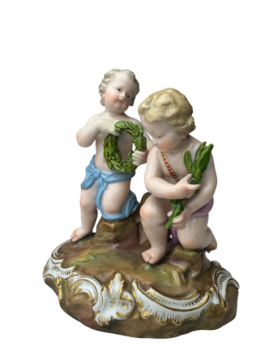Meissen - Groupe en porcelaine Allégorie de la Paix -photo-2