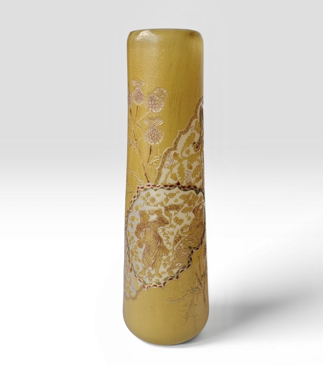 Désiré Christian - Vase au décor allégorique 
