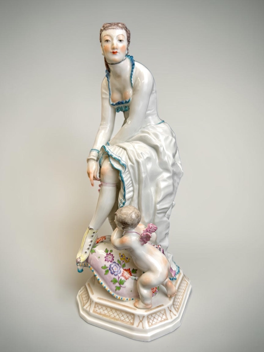 Meissen modèle de Paul Scheurich- Groupe en porcelaine Dame avec Cupidon -photo-1