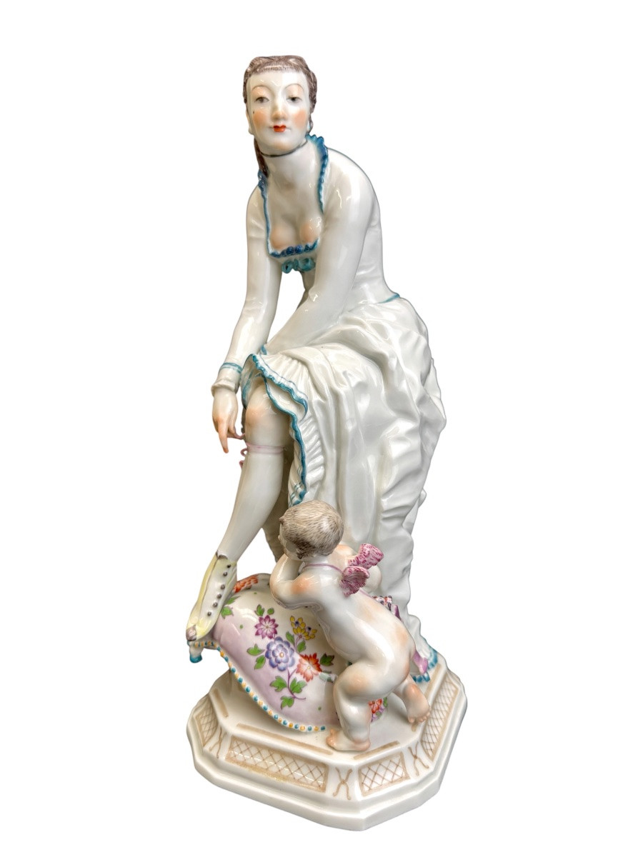 Meissen modèle de Paul Scheurich- Groupe en porcelaine Dame avec Cupidon -photo-5
