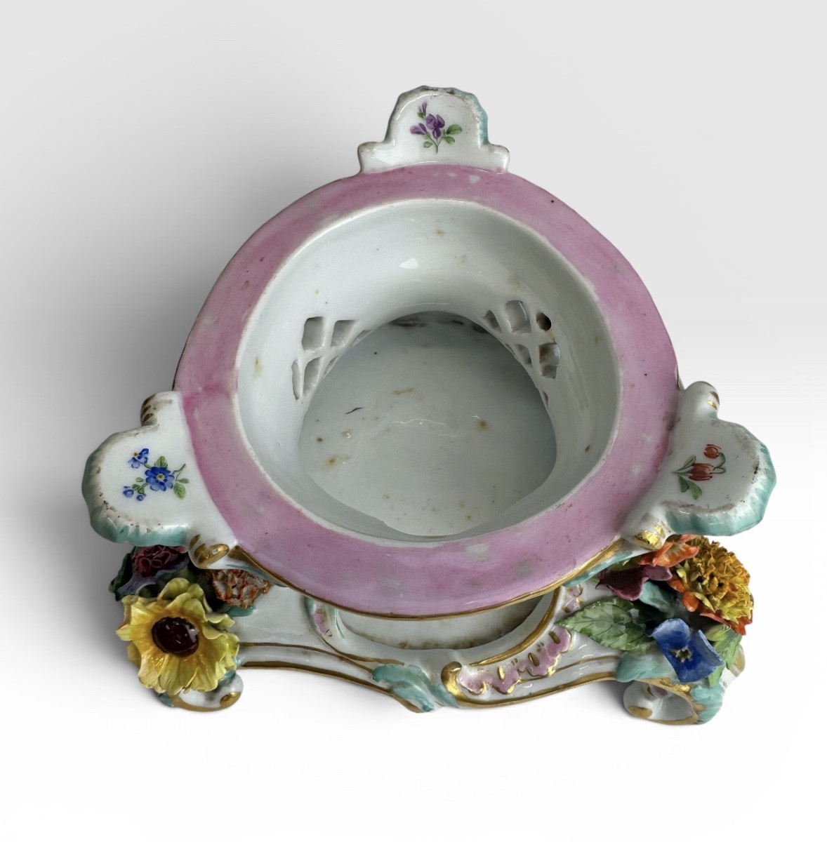 Meissen - Porcelain Teapot Warmer-photo-2