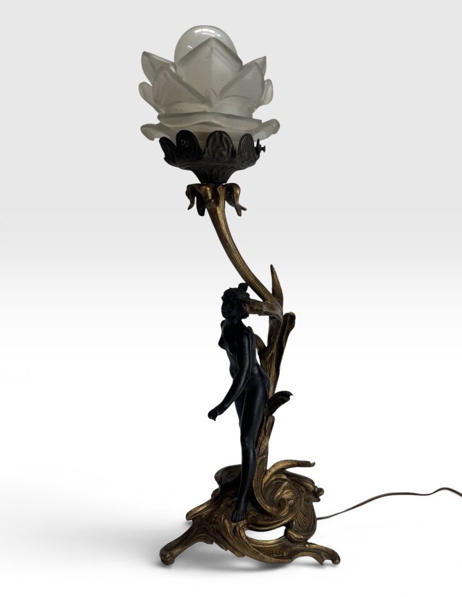 Lampe Art Nouveau en bronze -photo-8