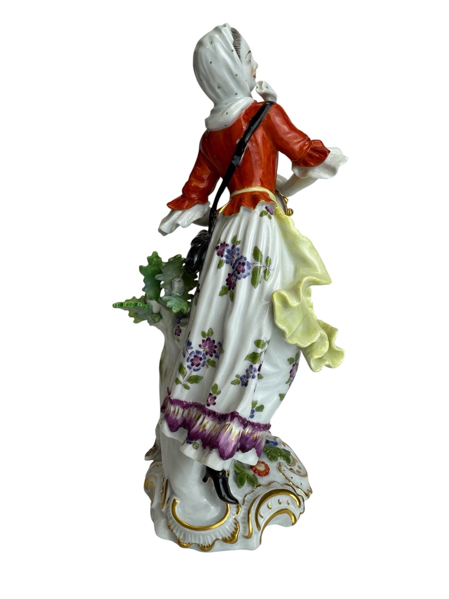 Meissen - Porcelain Figure Of A Shepherdess With Tambourine-photo-4