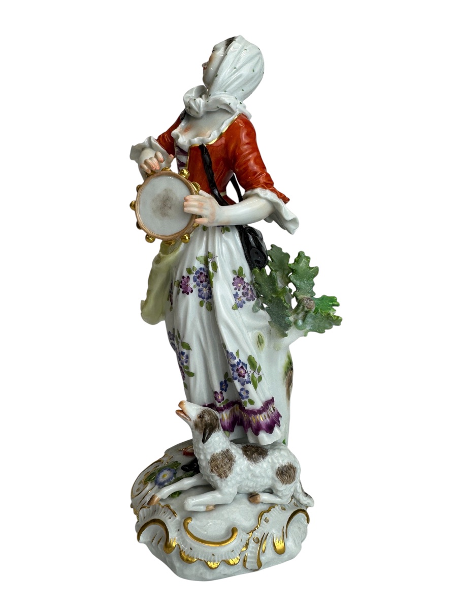 Meissen - Porcelain Figure Of A Shepherdess With Tambourine-photo-3
