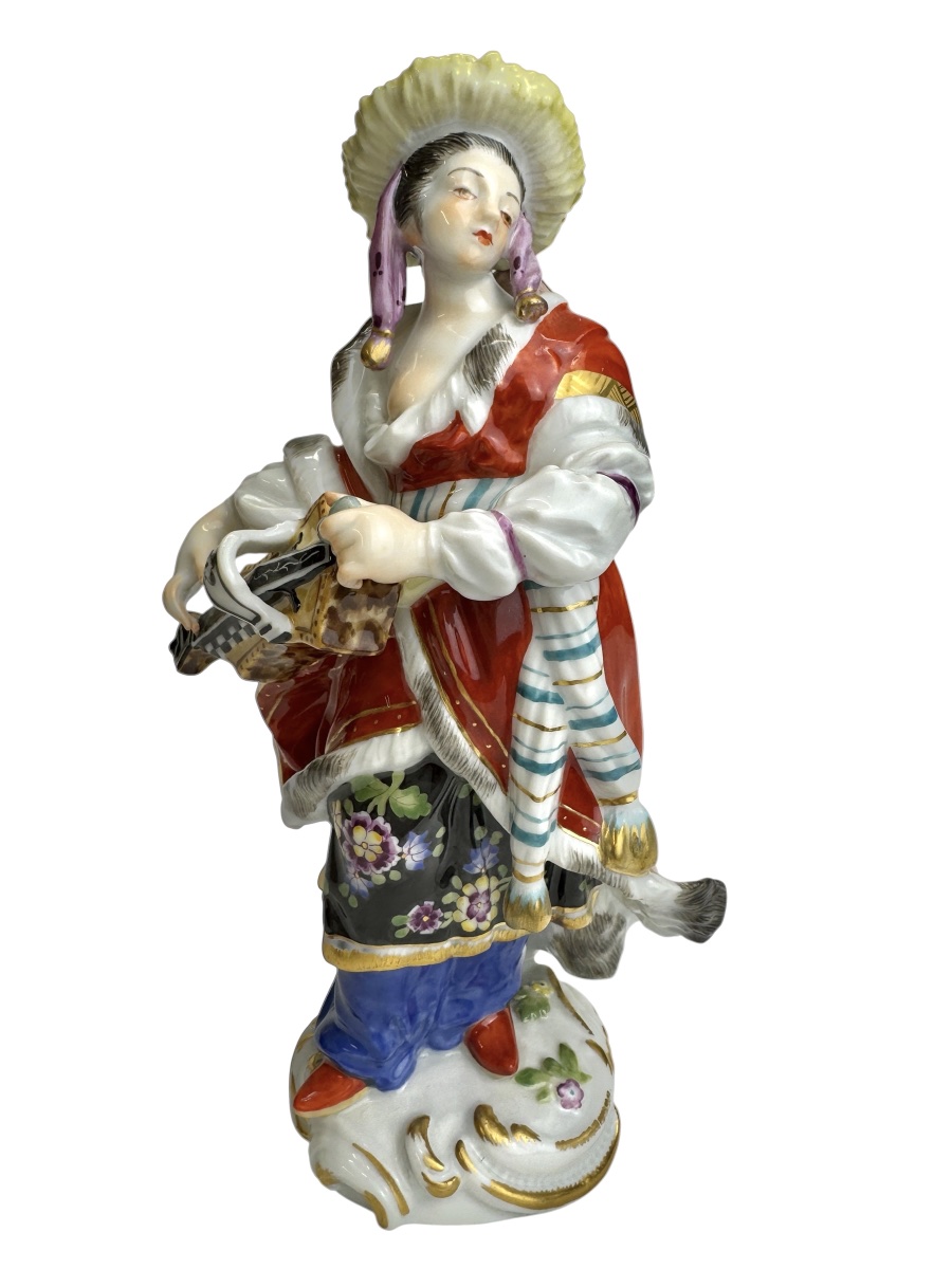 Meissen - Porcelain Figurine Of A Malabar Woman