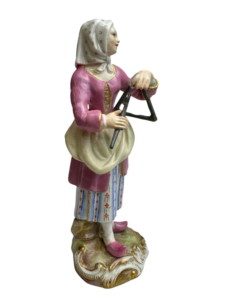 Meissen Cris de Paris - Jeune fille au triangle-photo-4