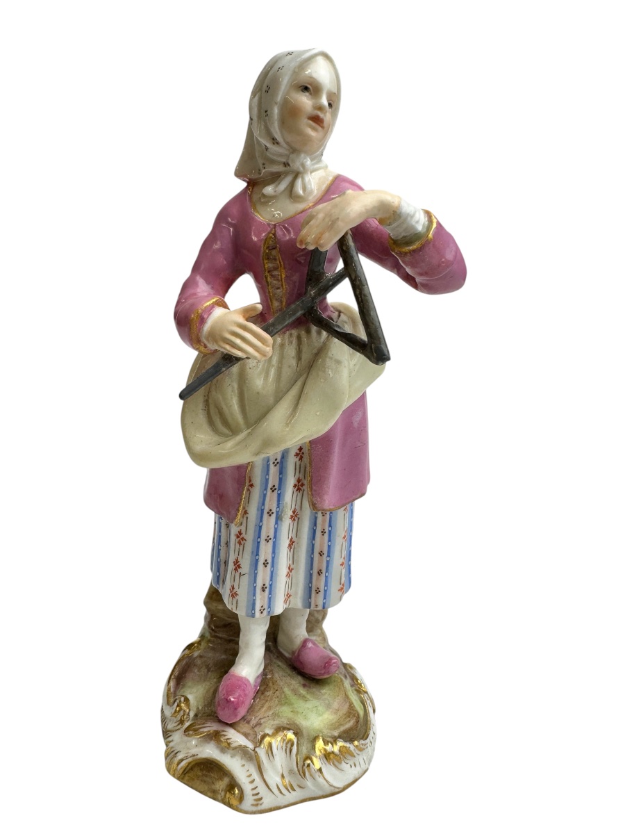 Meissen Cris de Paris - Jeune fille au triangle