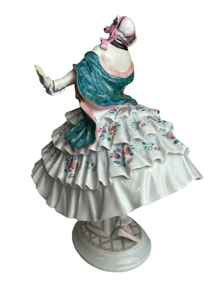 Meissen Estrella Figurine, From The Russian Ballet *carnival* By Paul Scheurich. -photo-2