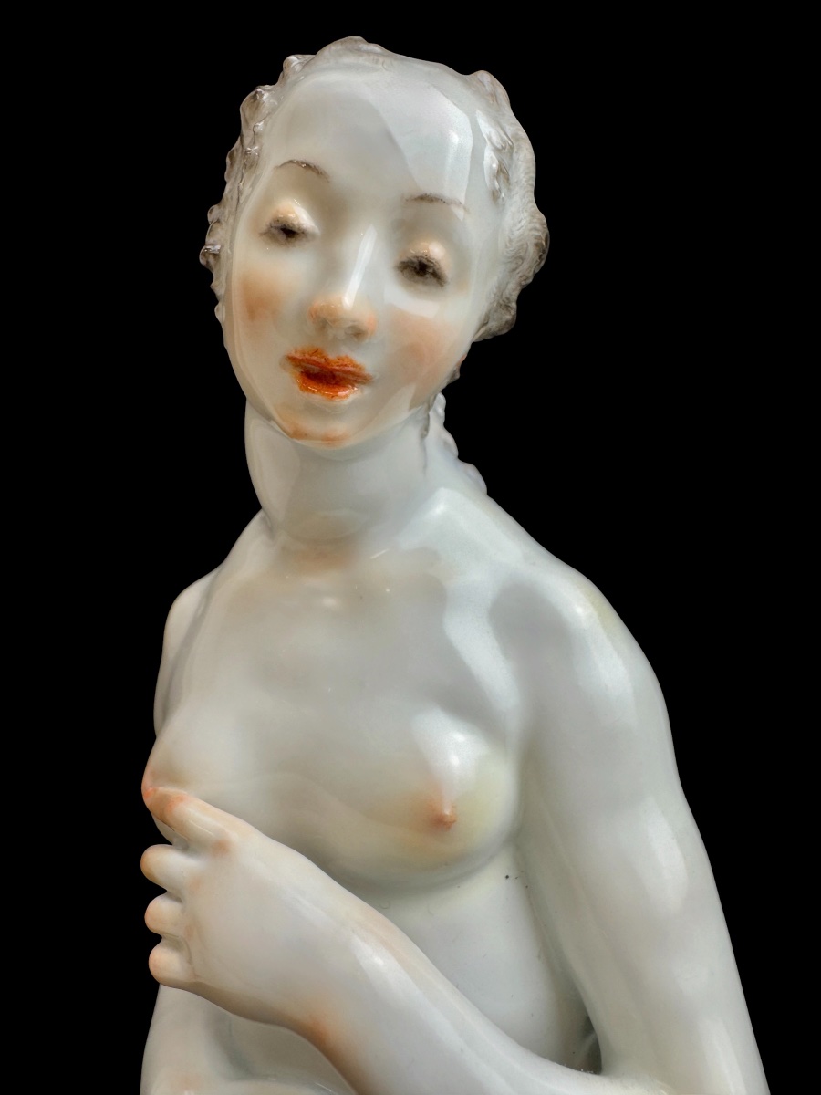 Modèle de Paul Scheurich, figure de Vénus en porcelaine de Meissen -photo-3