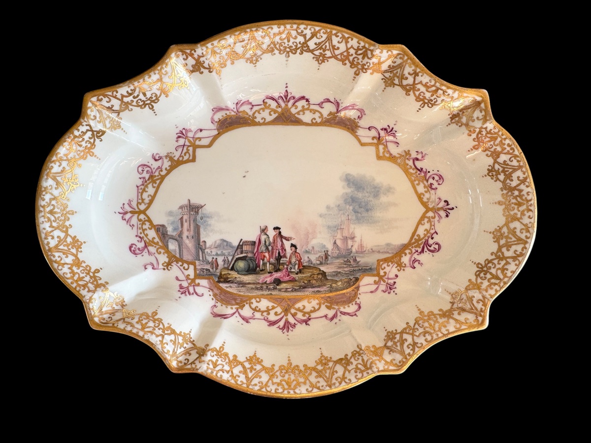 Meissen - Assiette à décor d’une scène portuaire (Kauffahrtei), attribué à Christian F. Herold.-photo-2